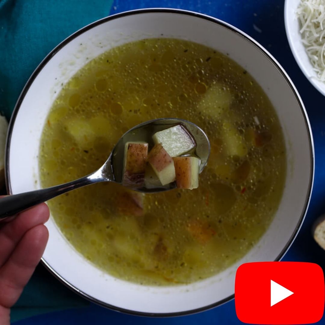 Julia Child's Soupe a l'Ail aux Pommes de Terre Video